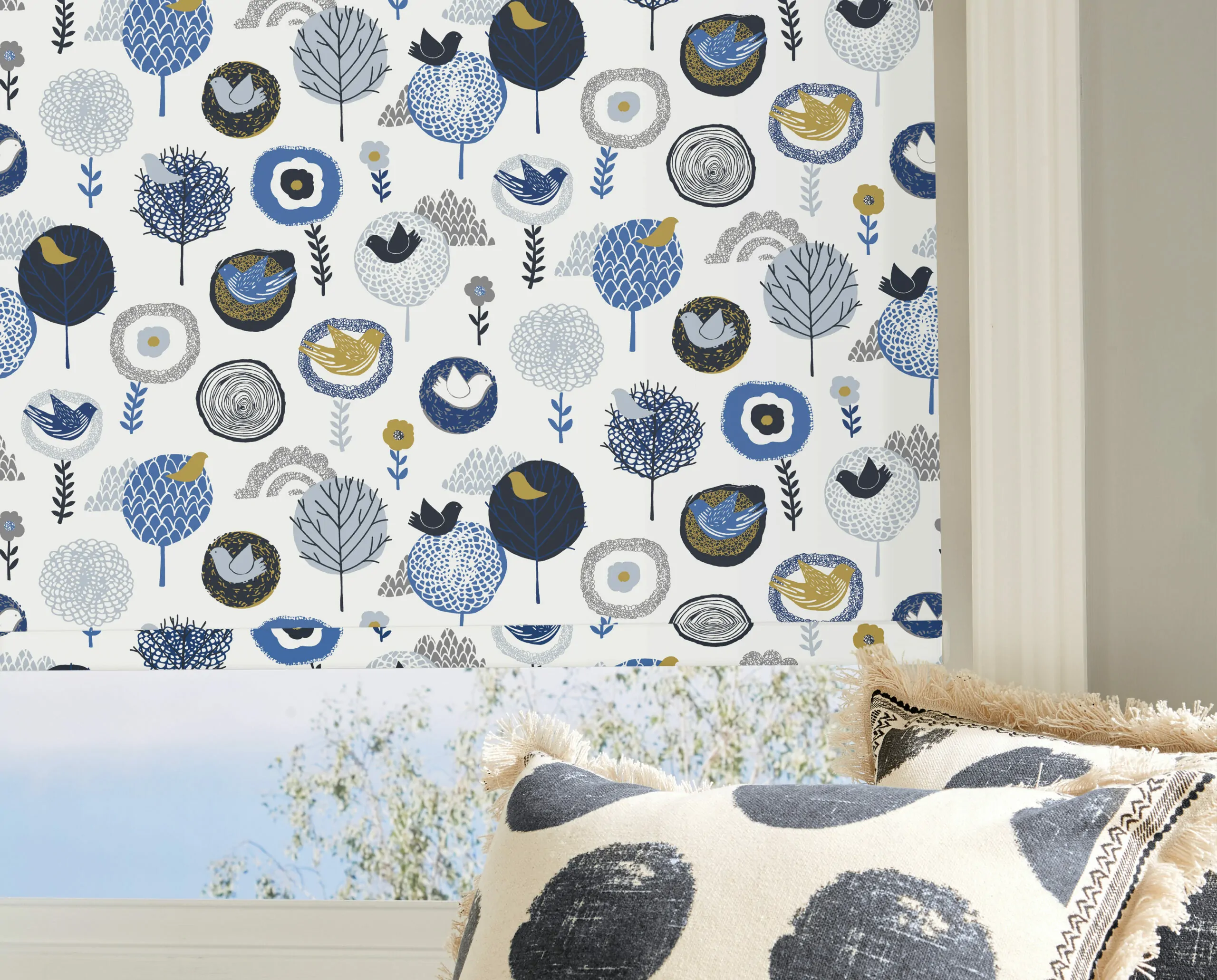 LL_2022_Roller_Birdsong_Dine_Close-scaled