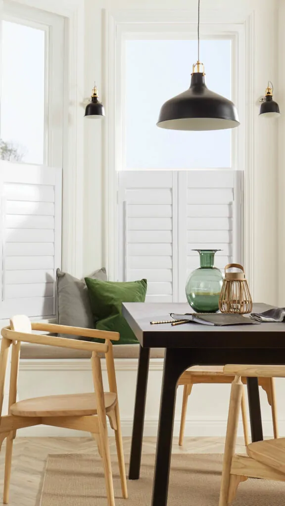 SHUTTERS22